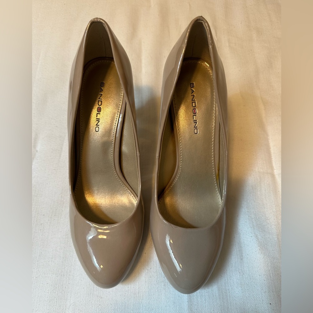 Bandolino Platform Pumps, size 6 1/2